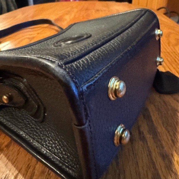 Dooney & Burke Black Pebble Leather Purse - Picture 5 of 10